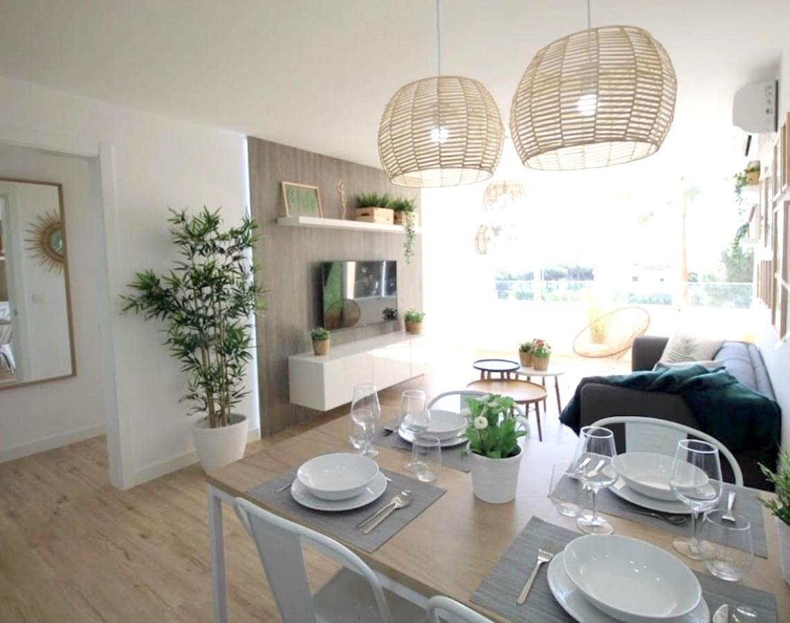 Modern Apartment In Calahonda 60 M² With Shared Pool Sitio de Calahonda Exterior photo